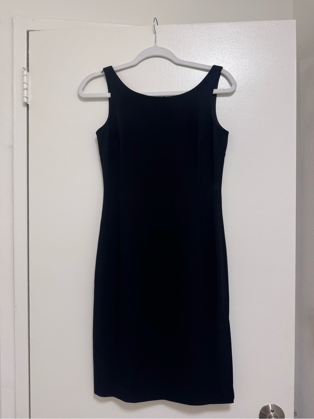 Ann Taylor Petites Classic Black Sleeveless Sheath Dress corporate work dress